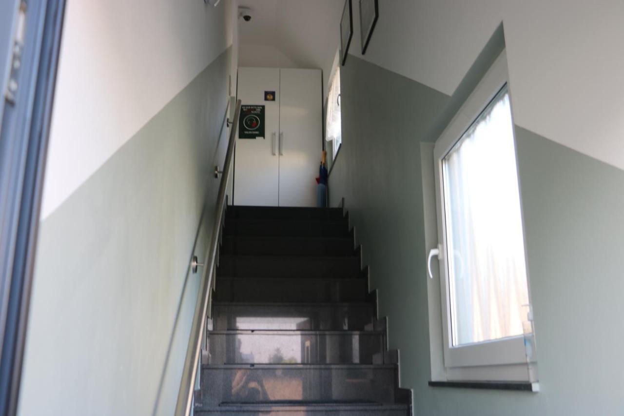 In Near The Airport/fair Gasthof